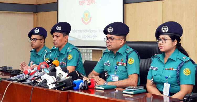 পুরস্কার ও অক্সিলিয়ারি ফোর্সে নিয়োগ পাচ্ছেন ডাকাত ধরা পাঁচ শ্রমিক